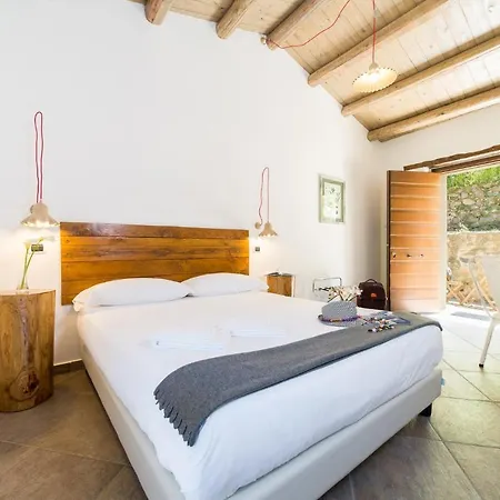 Calabrialcubo * 노세라 테리네세